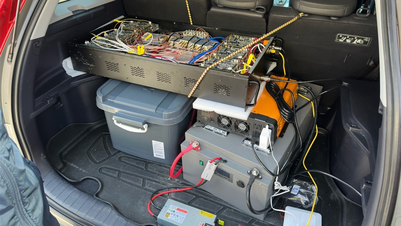 รวบแก๊งชาวจีน ตระเวนขับรถ ส่ง SMS ปลอม แนบลิงก์ดูดเงิน เน้นย่านคนพลุกพล่าน