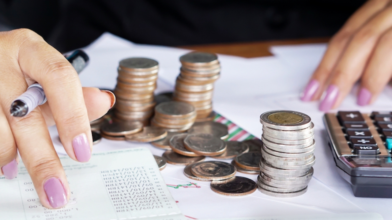 ครม.ตั้งงบปี 69 รายจ่าย 3.78 ล้านล้าน ขาดดุล 8.6แสนล้าน ทวงธปท.เพิ่มเงินเฟ้อ-ดูแลบาท