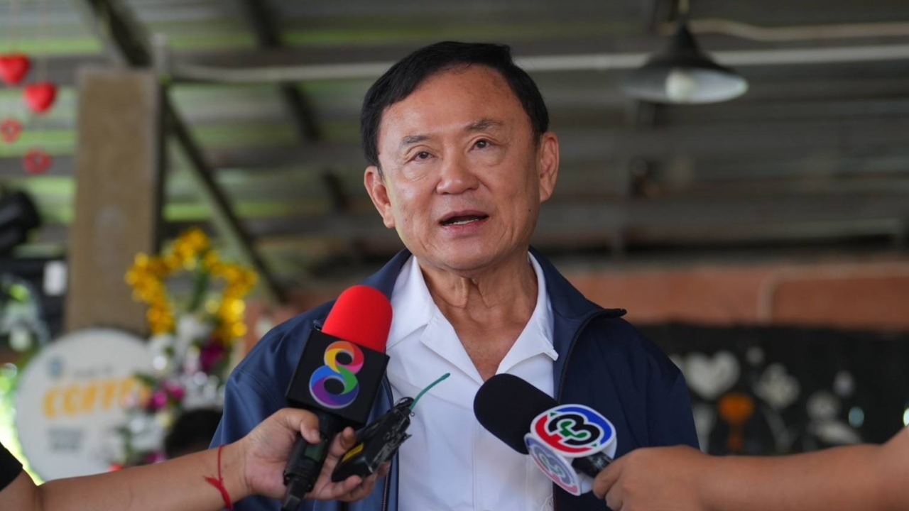 มั่นใจปี 68 เห็นภาพชัดฟื้น ศก.ไทย “ทักษิณ” สยบลือปรับ “พีระพันธุ์” ออกจาก ครม.