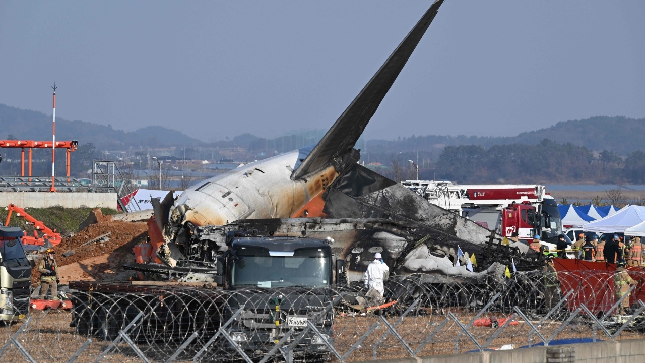 สถานทูตไทย ณ กรุงโซล ประกาศลดธงครึ่งเสา 7 วัน อาลัยเหตุเครื่องบินที่เกาหลีใต้