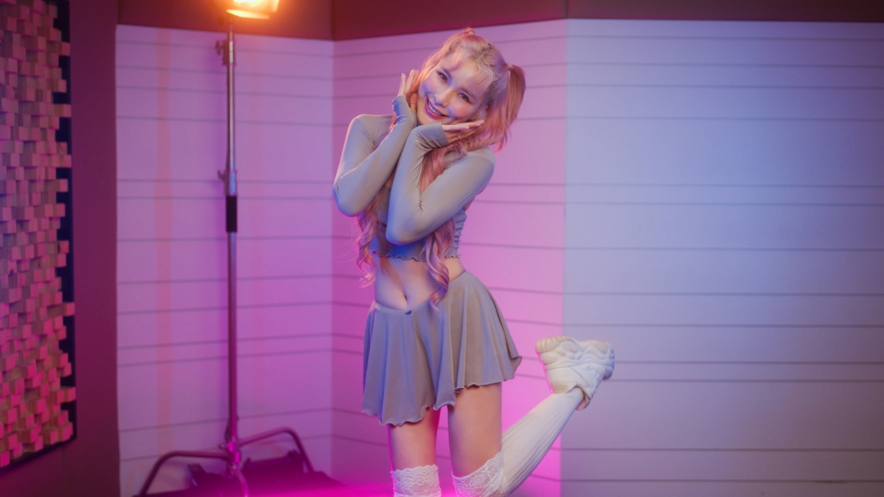 เซอร์ไพรส์ จันจิ ปล่อยเพลงรักที่มีกลิ่นอายของยุค 90 ในวันเกิด มาริโอ้ 