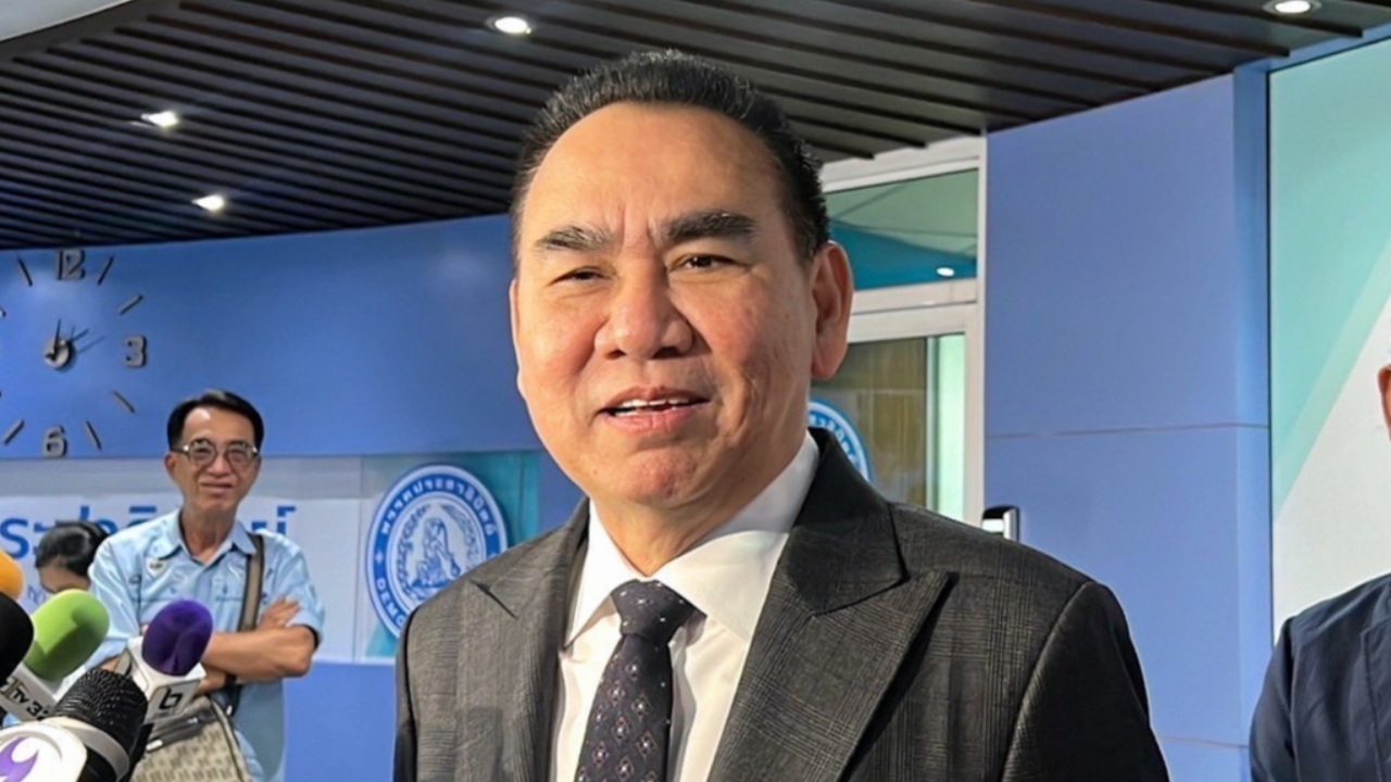 “เดชอิศม์” ยืนยัน “ทักษิณ” เหน็บพวกอีแอบ ไม่ใช่ “ประชาธิปัตย์” แน่นอน
