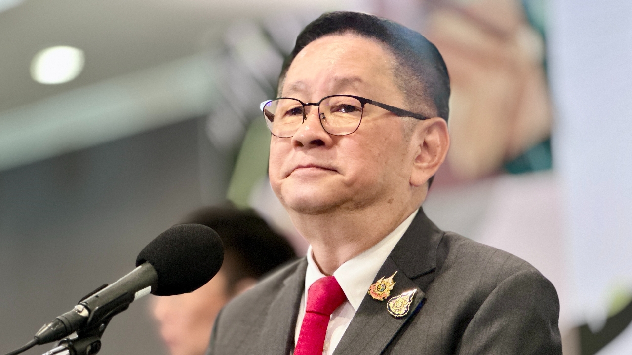 “ประเสริฐ” แย้ม “มาดามหน่อย” ลงชิงเก้าอี้นายก อบจ.โคราช สวมเสื้อเพื่อไทย