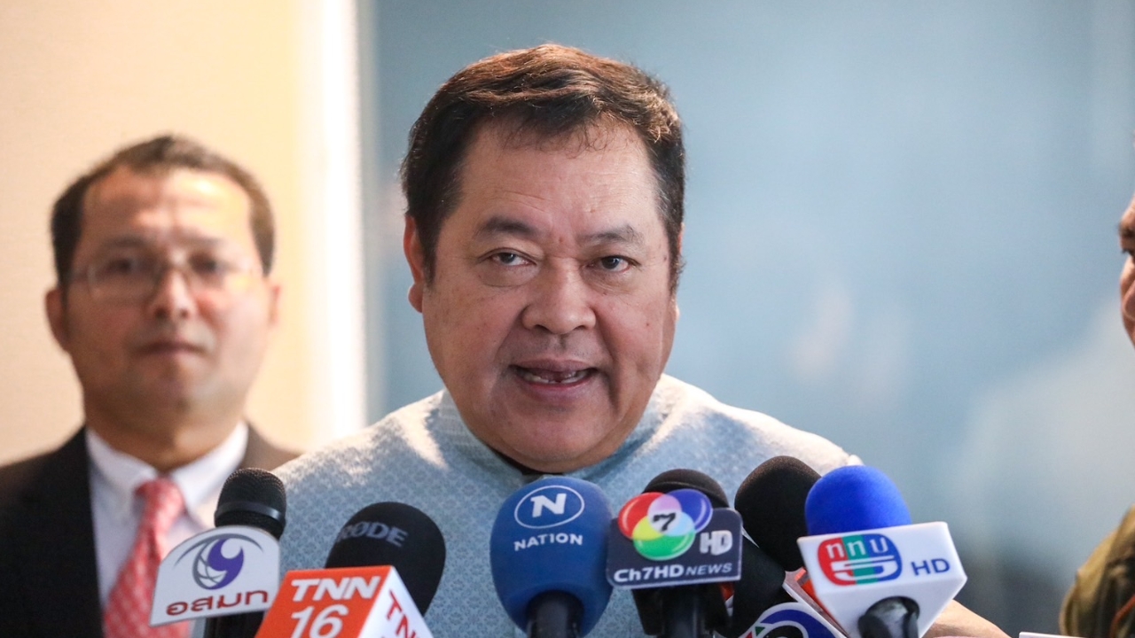 “ทวี” เชื่อเจ้าหน้าที่ทำถูกต้องปมชั้น 14 ยัน “ยิ่งลักษณ์” กลับไทยต้องเข้ากระบวนการ