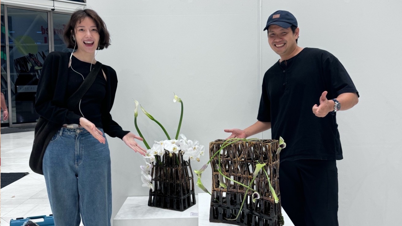หลิน มชณต เพิ่มความสุขให้กับตัวเองกับงานศิลปะจัดดอกไม้