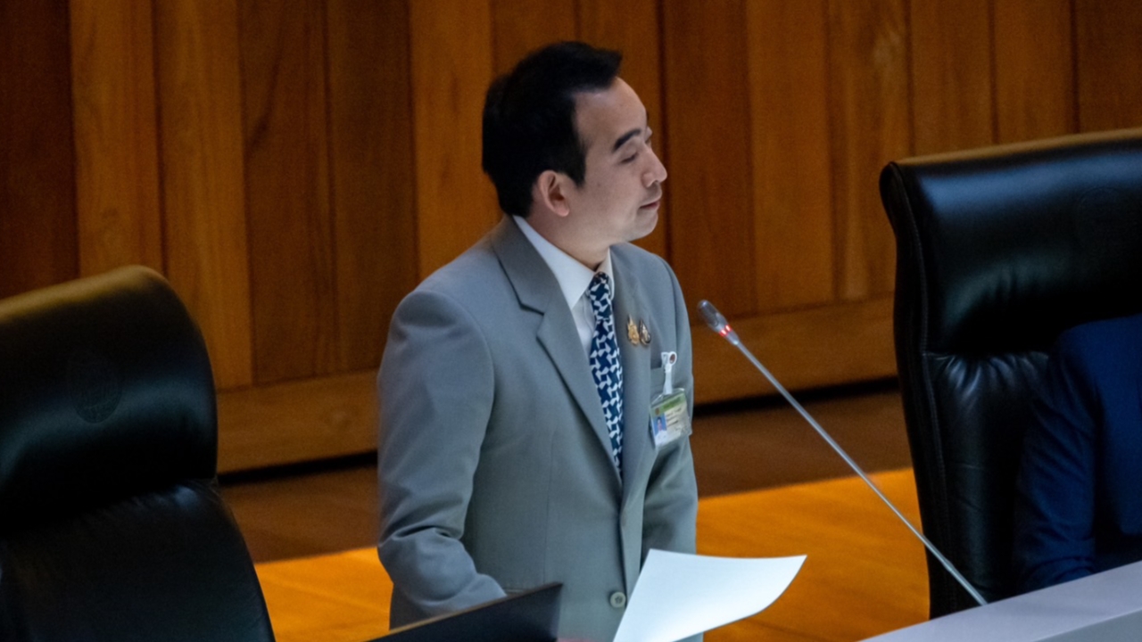 “เผ่าภูมิ” แจงอภิปรายไม่ไว้วางใจ กางตัวเลขโต้วาทกรรม “ศิริกัญญา” เศรษฐกิจแย่