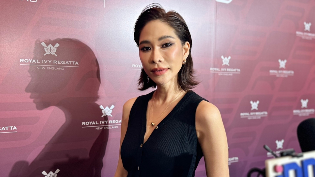 พลอย เฌอมาลย์ กลับมาโฟกัสที่ตัวเอง อยากบอกชีวิตไม่แฮปปี้ แต่ตัวเองแฮปปี้ก็พอแล้ว