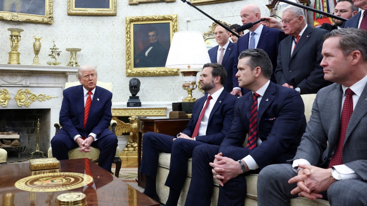 จนท.ระดับสูงของทรัมป์ผิดพลาดร้ายแรง ดึงนักข่าวเข้ากลุ่มแชตลับเผยแผนโจมตีเยเมนหมดเปลือก