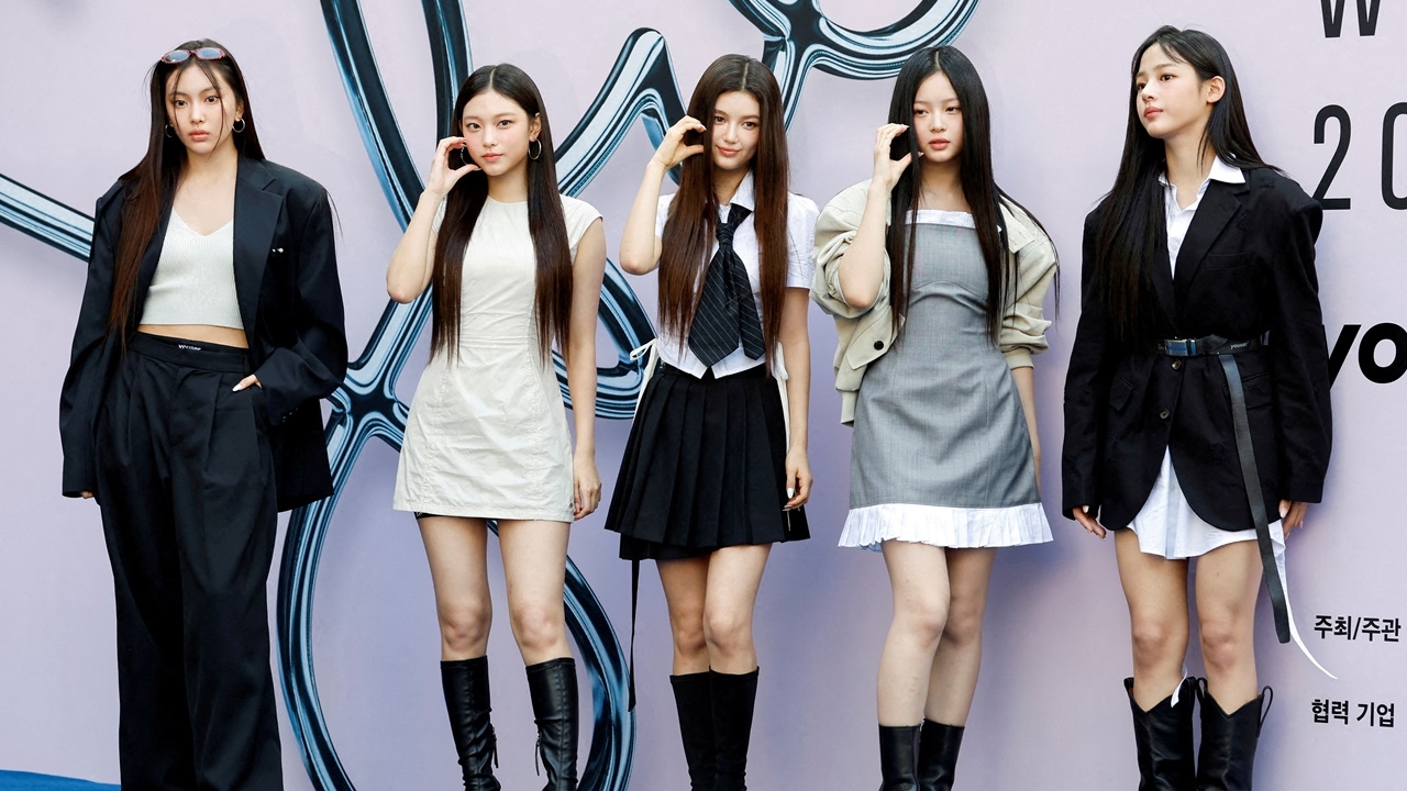 NewJeans ประกาศพักกิจกรรมชั่วคราว หลังศาลไม่ให้ออกจากสังกัด