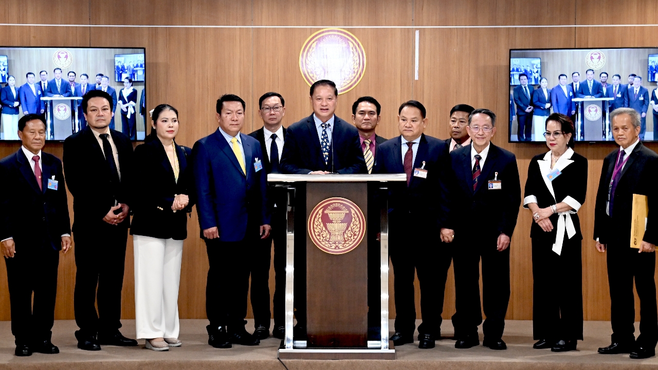 สว.สำรอง ยื่นกรรมาธิการ ป.ป.ช. สอบ “กกต.-แสวง” ปมฮั้วเลือก สว.