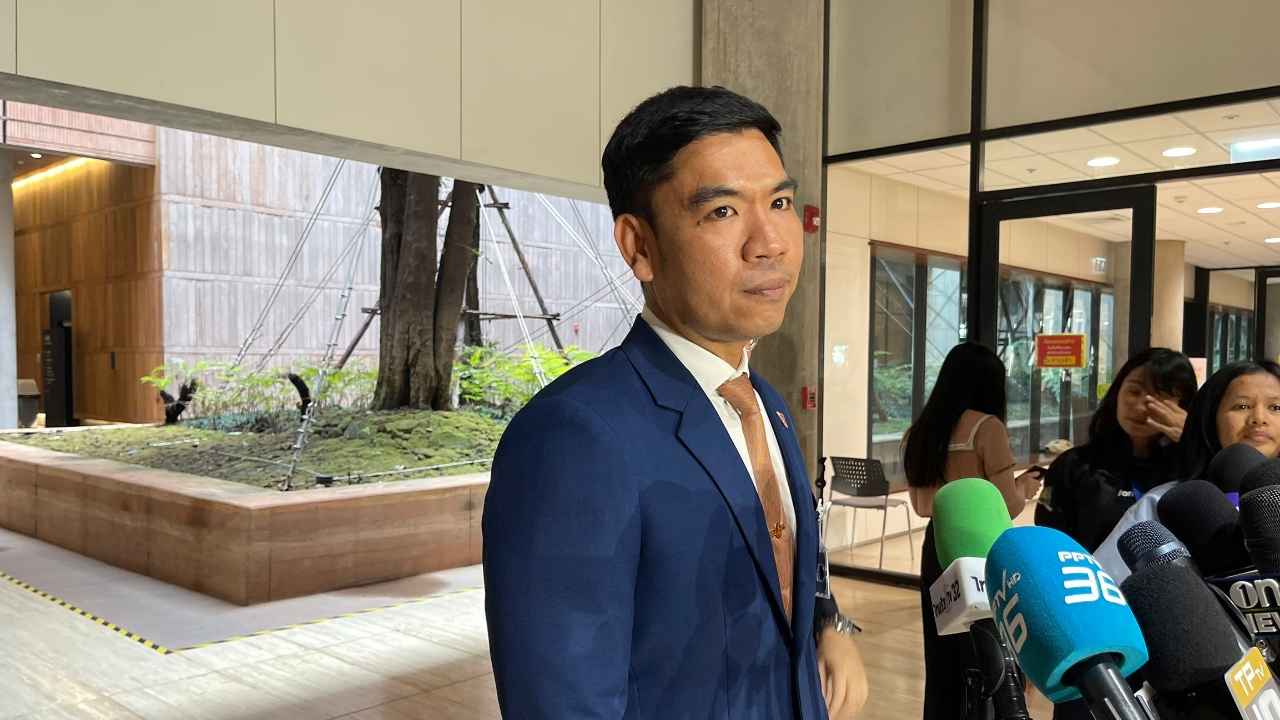 “กฤช” ปัดสร้างสถานการณ์ หลังแฉแชตซื้อตัวแลกเสียงโหวต ยันมีหลักฐานชัด