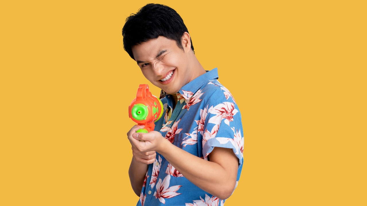 สีมงคลเดือนเมษายน 2568 เช็กสีเสื้อมงคลประจำวัน รับโชควันสงกรานต์