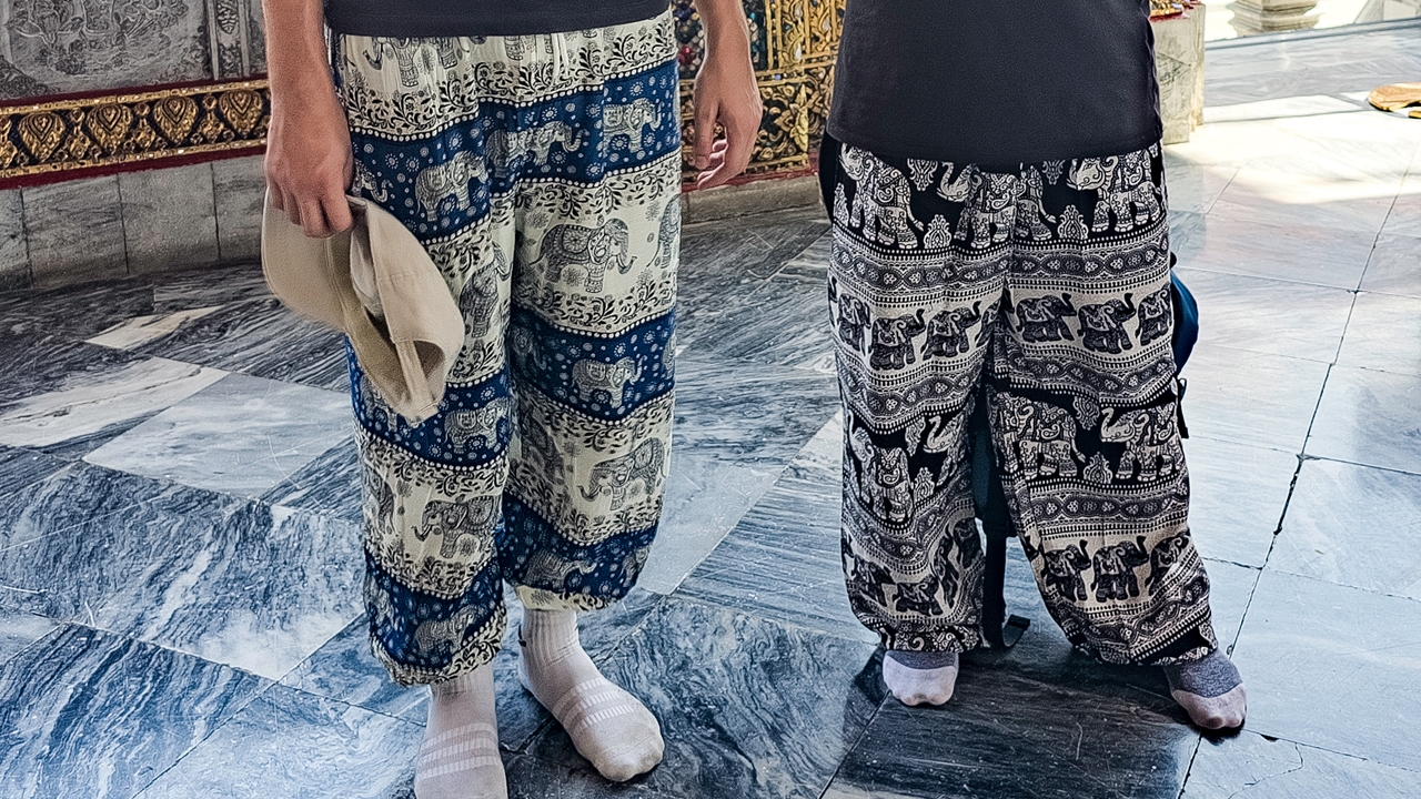 รัฐรณรงค์กางเกงลายจังหวัดรับสงกรานต์ คาดเงินสะพัด 4.6 หมื่นล้าน