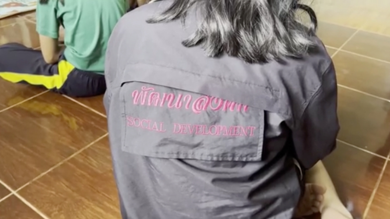 เด็ก ป.3 ถูกเพื่อน 4 คนรุมทำร้าย จับกดน้ำ-เอาไม้ฟาด จนสภาพจิตใจย่ำแย่