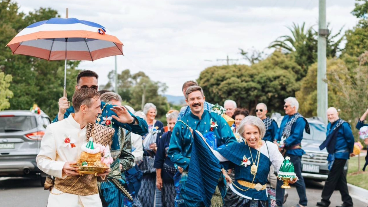 ความลับไม่มีในโลก หญิงไทยเล่าเรื่องประทับใจเบื้องหลังขบวนขันหมากไทยในต่างแดน