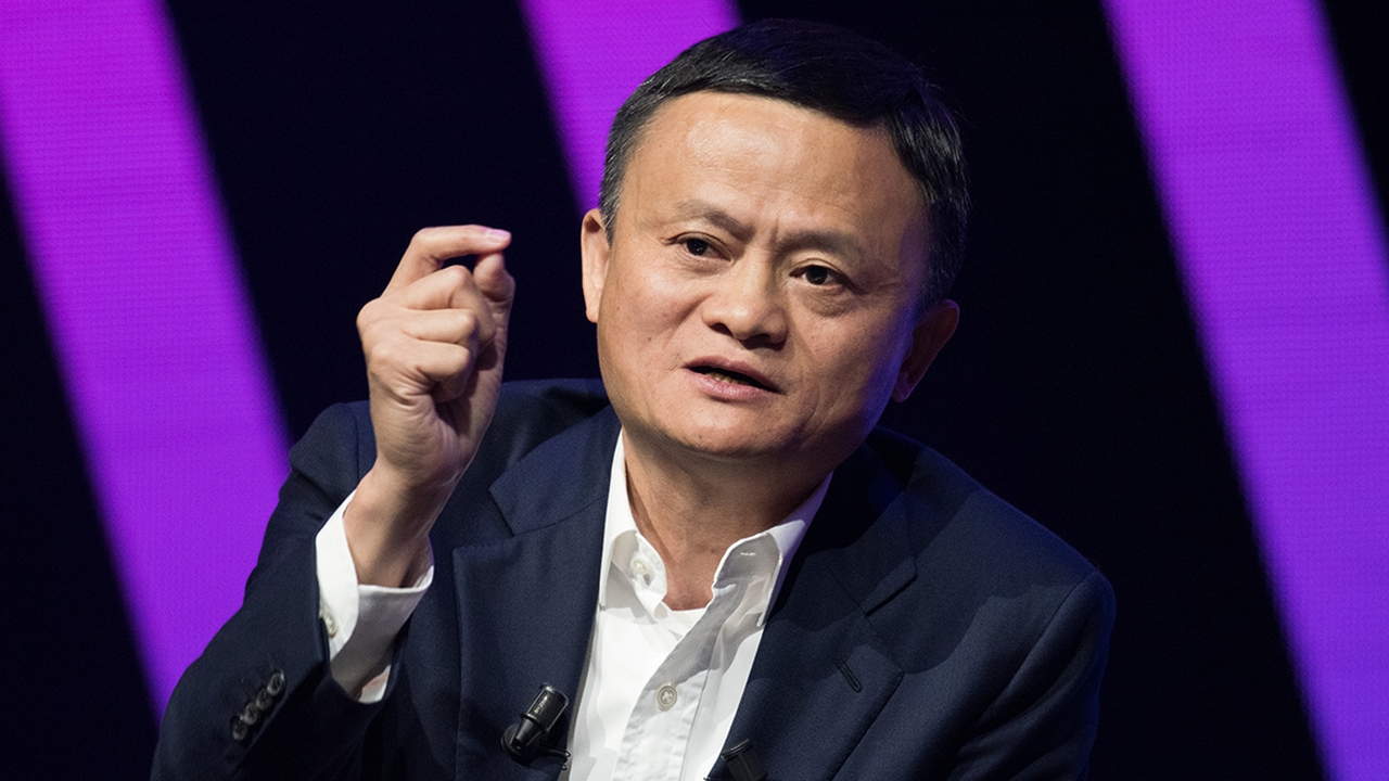 ย้อนเส้นทาง Jack Ma อดีตนักศึกษาเอกอิ๊ง ที่กลายเป็นมหาเศรษฐีจีน เจ้าของอาณาจักร Alibaba