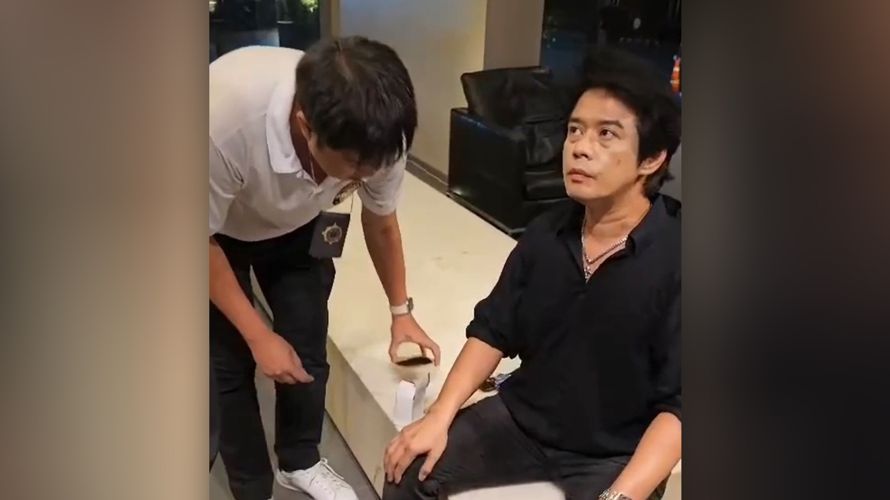 พบข้อมูล "แซ็ก i-Zax" นักร้องยุค 90 สั่งซื้อ "ยาเสพติด" เกือบทุกวันนาน 2 ปี