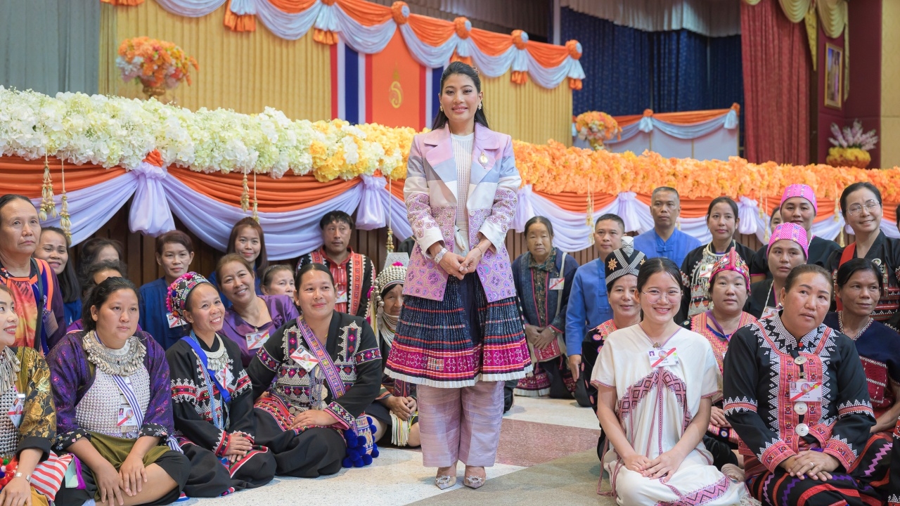 "เจ้าฟ้าสิริวัณณวรีฯ" เสด็จฯ เยือนเชียงใหม่ ช่วยพัฒนาผลงานภูมิปัญญาไทยภาคเหนือ