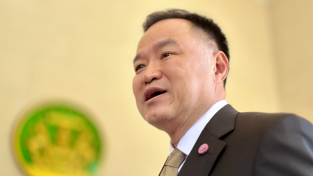 “อนุทิน” เชื่อ นายกฯ ใช้มาตรฐานตั้ง ครม. เข้มเหมือนเดิม หลังศาล รธน. ตีตกคำร้อง