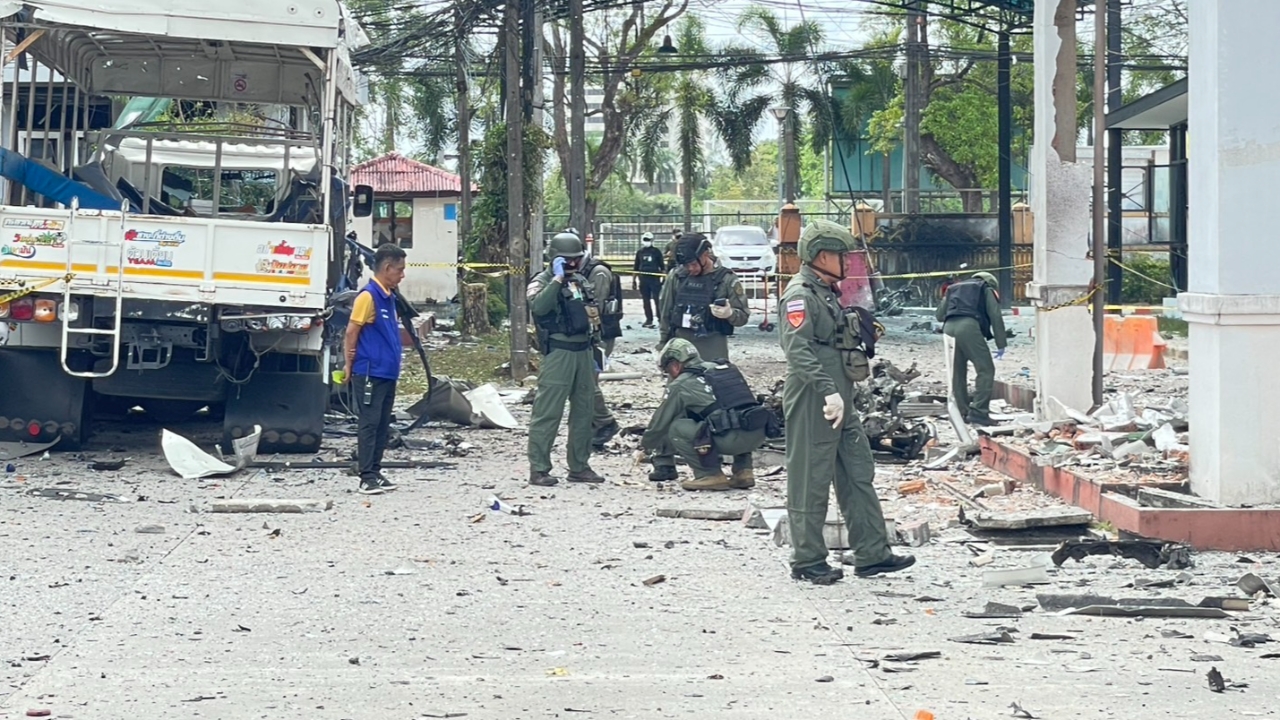 “ในหลวง” ทรงรับผู้เสียชีวิต-บาดเจ็บเหตุระเบิดใต้ ไว้ในพระบรมราชานุเคราะห์