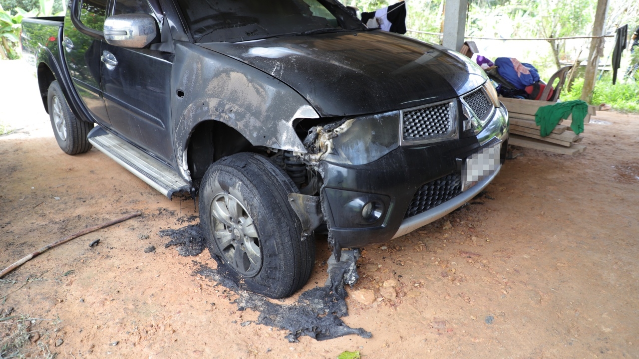 เผารถล่อ-กระหน่ำยิง อส.กรงปินังดับ ก่อนฉกปืนพกประจำตัวหลบหนี