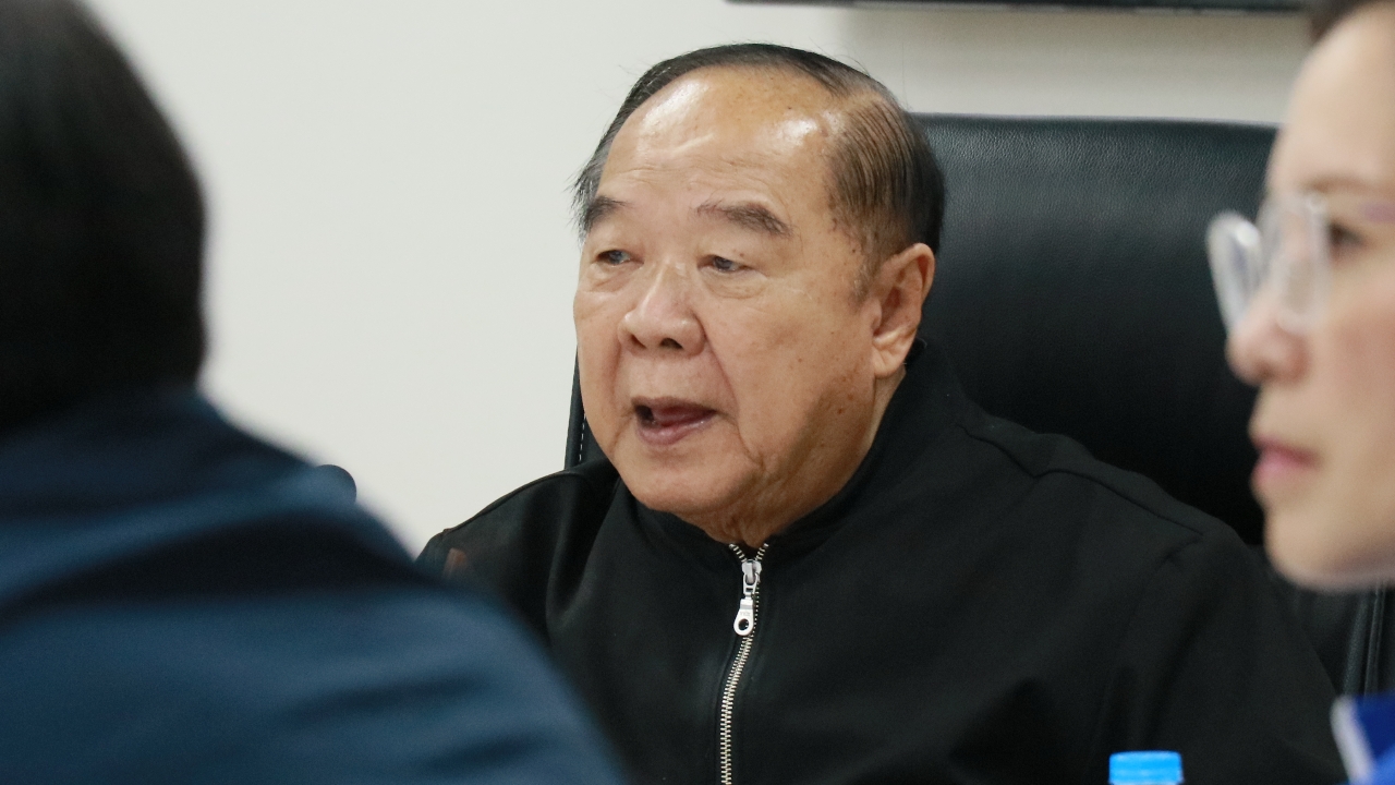 จับตาดู “บิ๊กป้อม” อภิปรายเอง นำทัพพลังประชารัฐซักฟอก “นายกฯ อิ๊งค์”