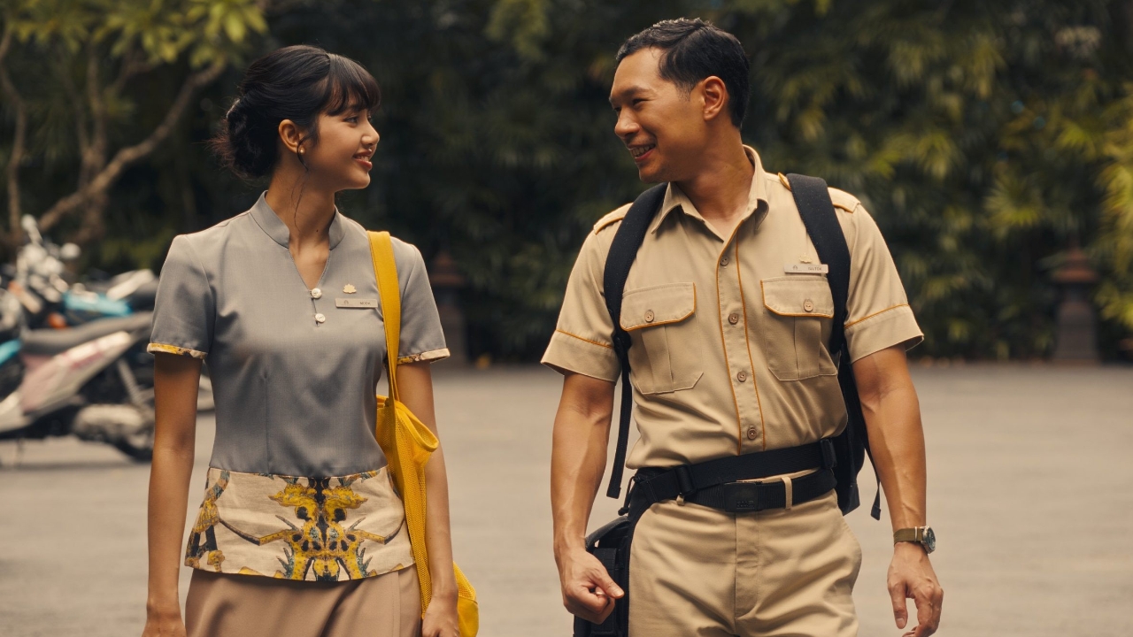 จิม ทอมป์สัน แบรนด์แฟชั่นไทยที่ได้โลดแล่นในซีรีส์ The White Lotus ซีซั่น 3