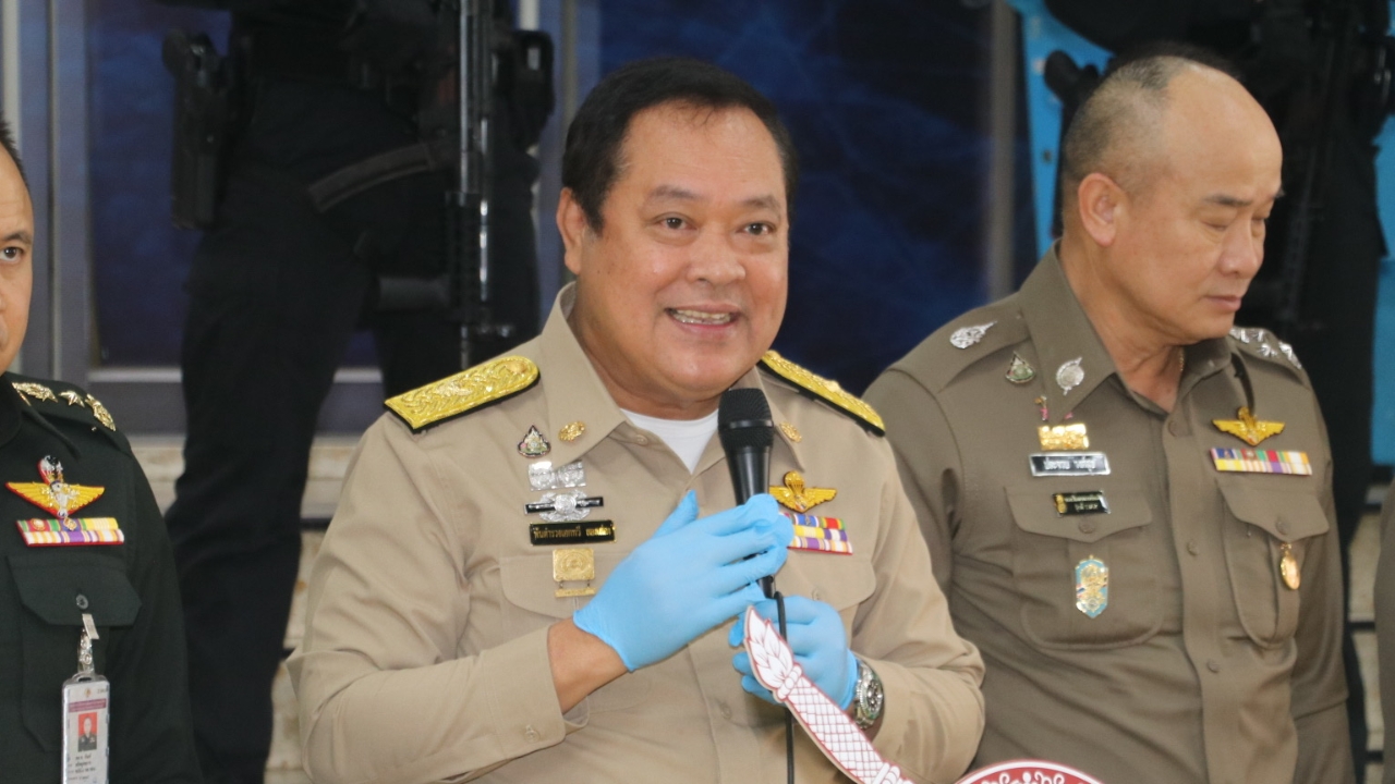 “ทวี” ถาม “กัณวีร์” กลับ “ชาวอุยกูร์” เขียนจดหมายเองจริงหรือไม่