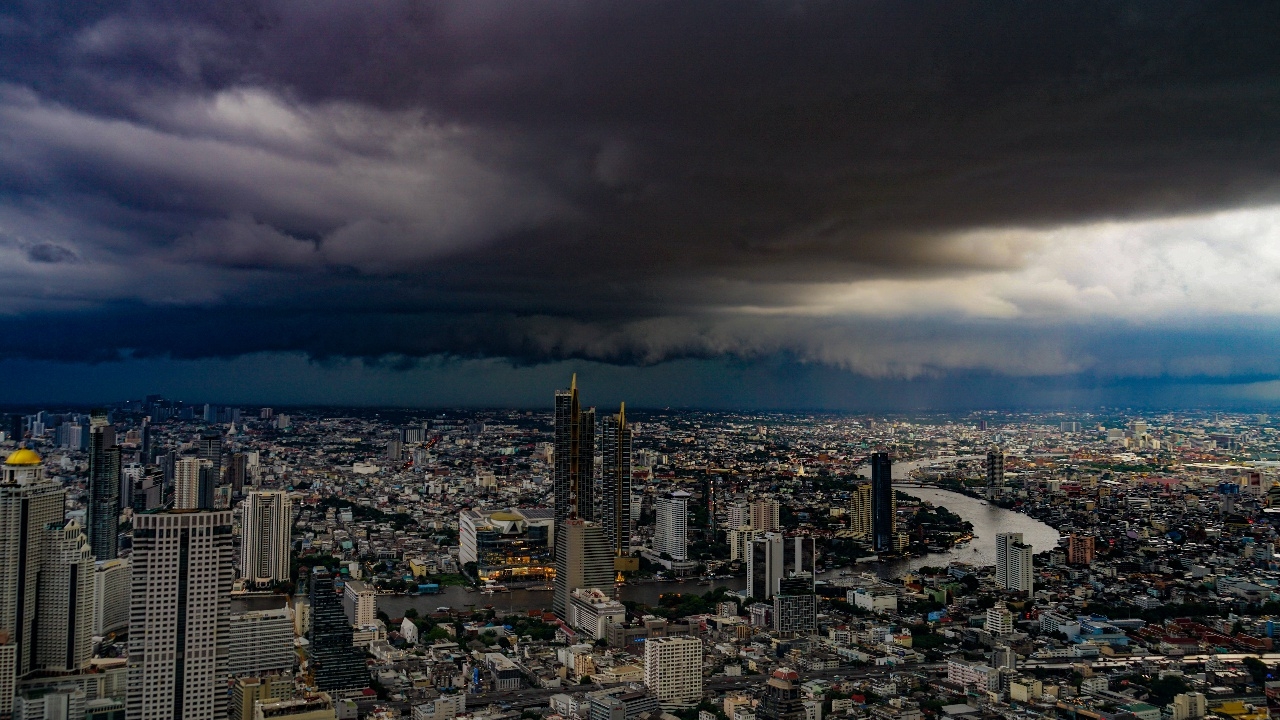 อุตุฯ เตือน "พายุฤดูร้อน" ฉบับ 2 ฝนฟ้าคะนอง-ลูกเห็บตกช่วง 6-8 มี.ค. 68