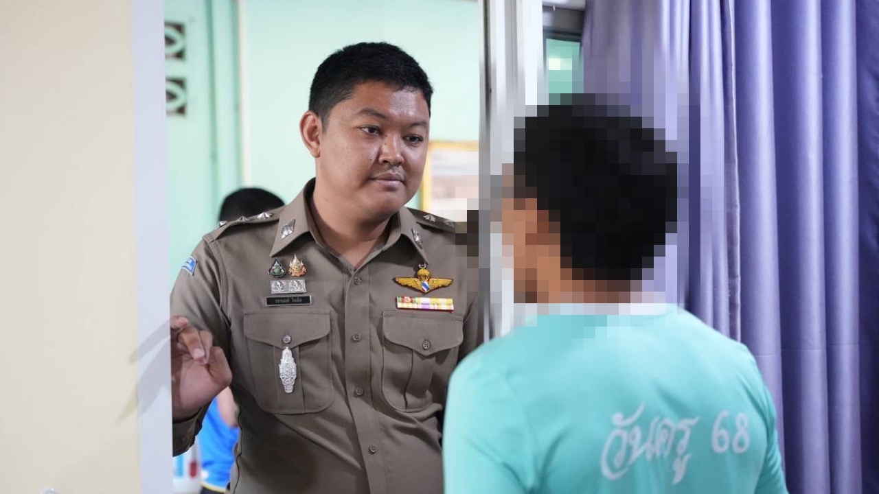 รวบ "ครู" รางวัลดีเด่น บังคับลูกศิษย์ทำอนาจารในห้องเรียน