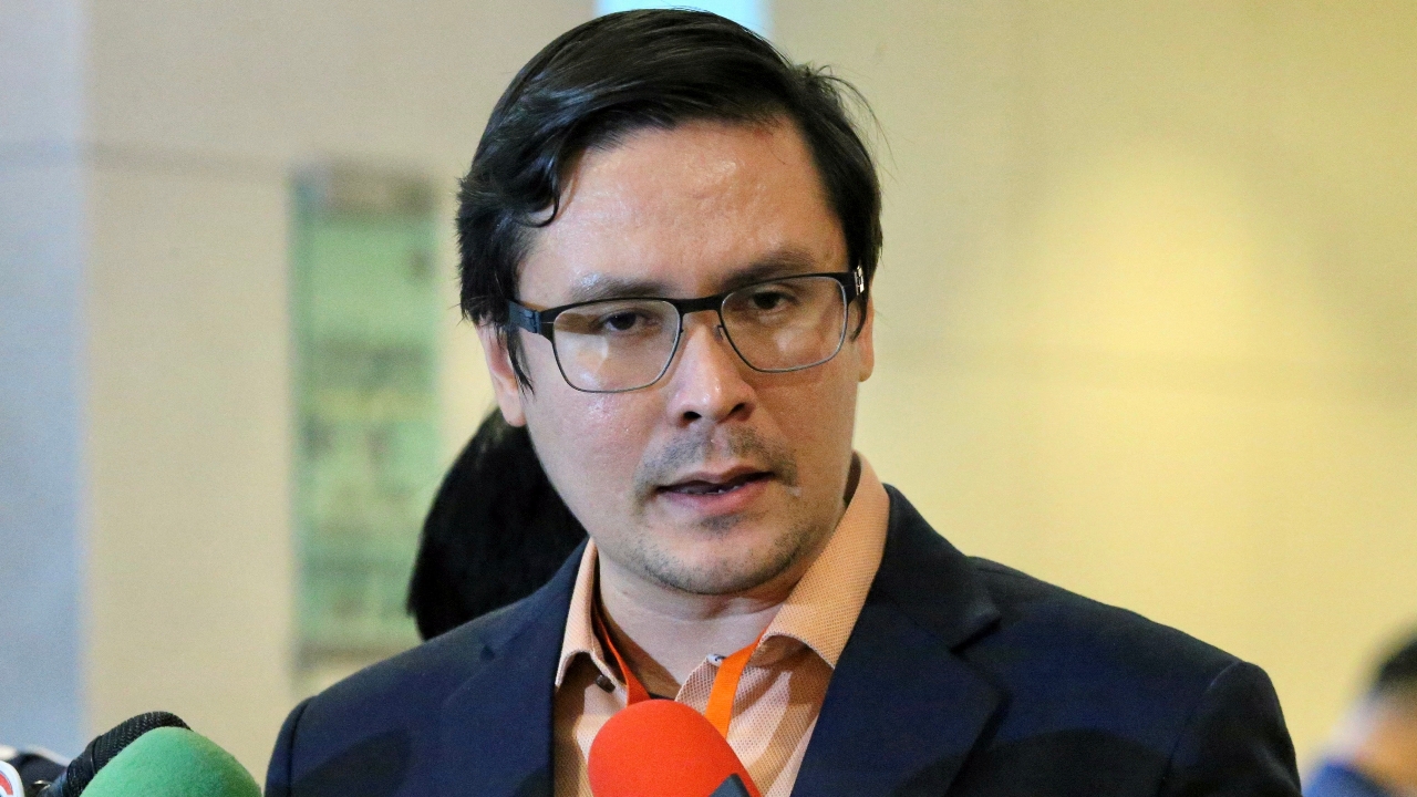 “โรม” เรียกร้องรัฐบาลเร่งคุยโครงการคอนโดมิเนียม คุมเข้มปล่อยเช่ารายวัน