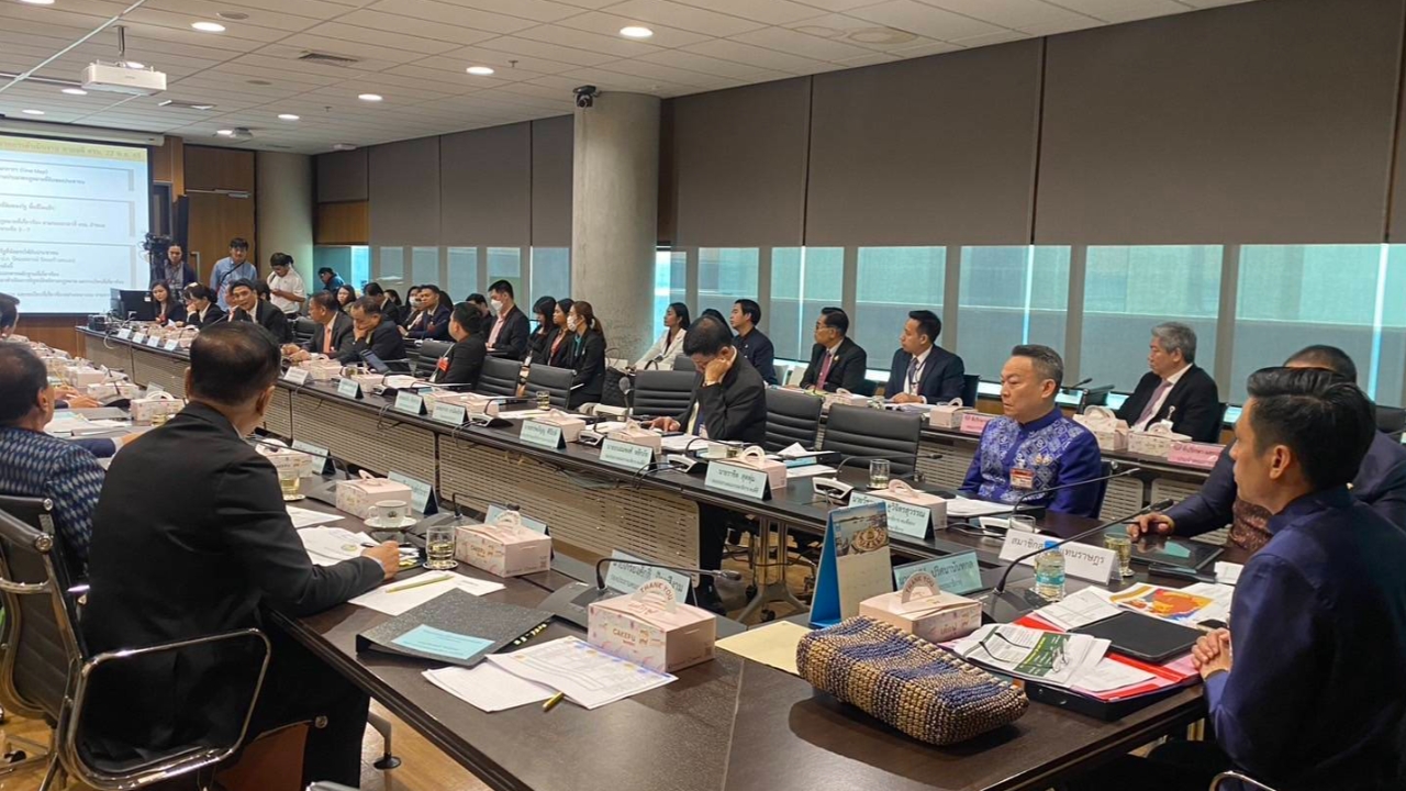 กมธ.ปกครอง เดือดรุมซัก “ธนดล” ปมที่ดิน ส.ป.ก. ชี้เอาคืนทางการเมือง