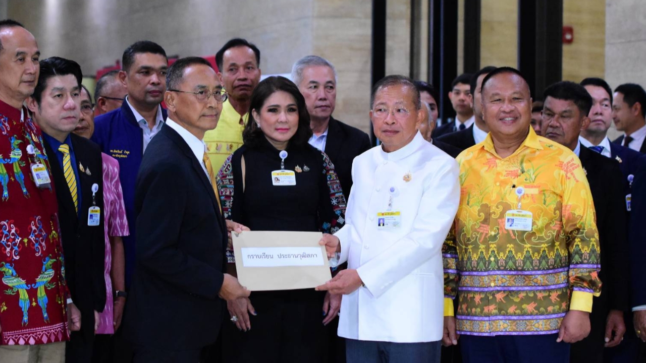 สว. ยื่นสอย “ทวี-ดีเอสไอ” ผิด ม.157 ตั้งข้อหาเลื่อนลอย กล่าวหาฮั้วเลือก สว. ปี 67