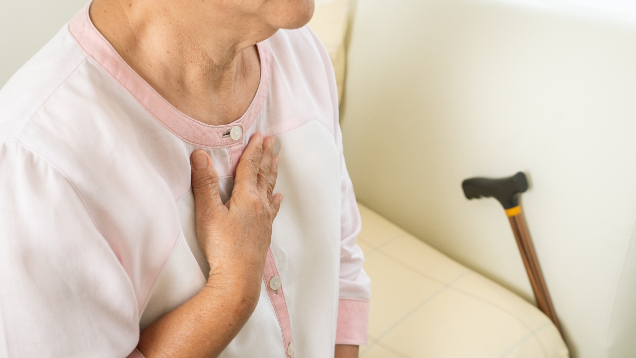 ปอดอักเสบติดเชื้อในผู้สูงวัย อันตรายกว่าที่คิด