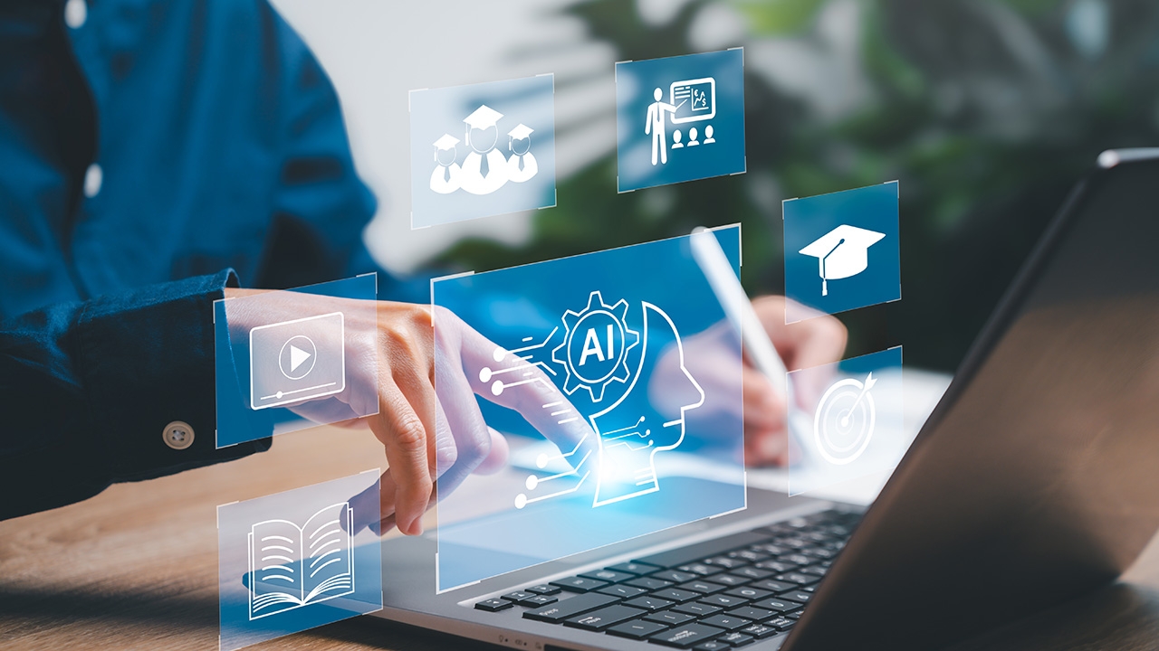 ศธ.ปั้นครูไทยมีสมรรถนะฉลาดรู้ด้าน AI ตั้งเป้าปี 2568 สร้างเครือข่าย