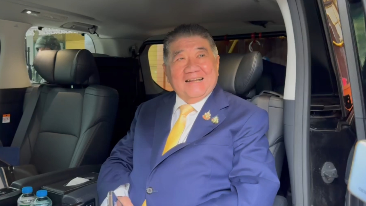 “บิ๊กอ้วน” ไม่รู้ “เนวิน” นัดคุยนอกรอบ “ทักษิณ-อิ๊งค์” ยัน พท.-ภท. ไร้ปัญหา