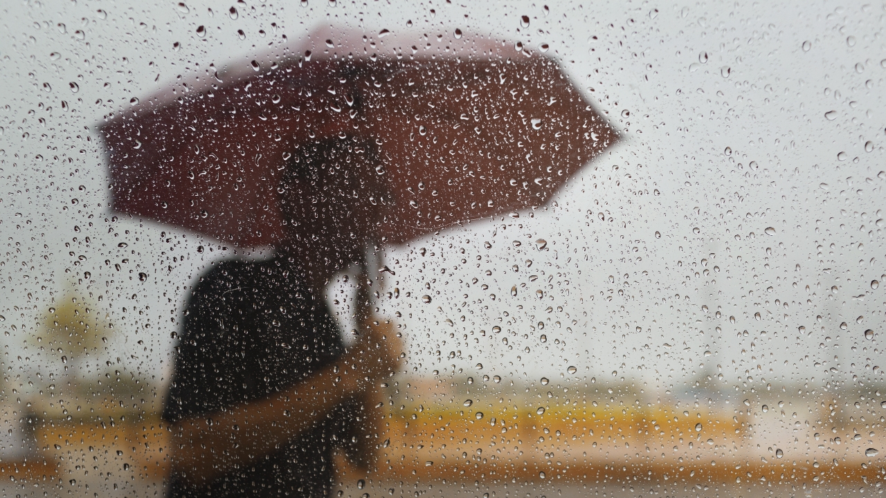 อุตุฯ ฉบับ 11 เตือน 9 จังหวัดฝนตกหนัก ระวังน้ำท่วมฉับพลัน-น้ำป่าหลาก