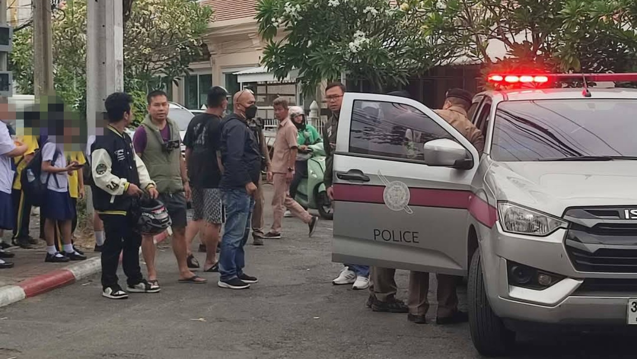 รุ่นน้อง ป.5 แทงพี่ ม.1 เจ็บสาหัส ในโรงเรียนดังกลางกรุงฯ