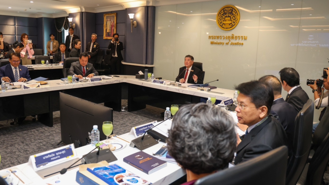 จับตาบอร์ด "ดีเอสไอ" ประชุมรับคดีฮั้วเลือก สว. เป็นคดีพิเศษ