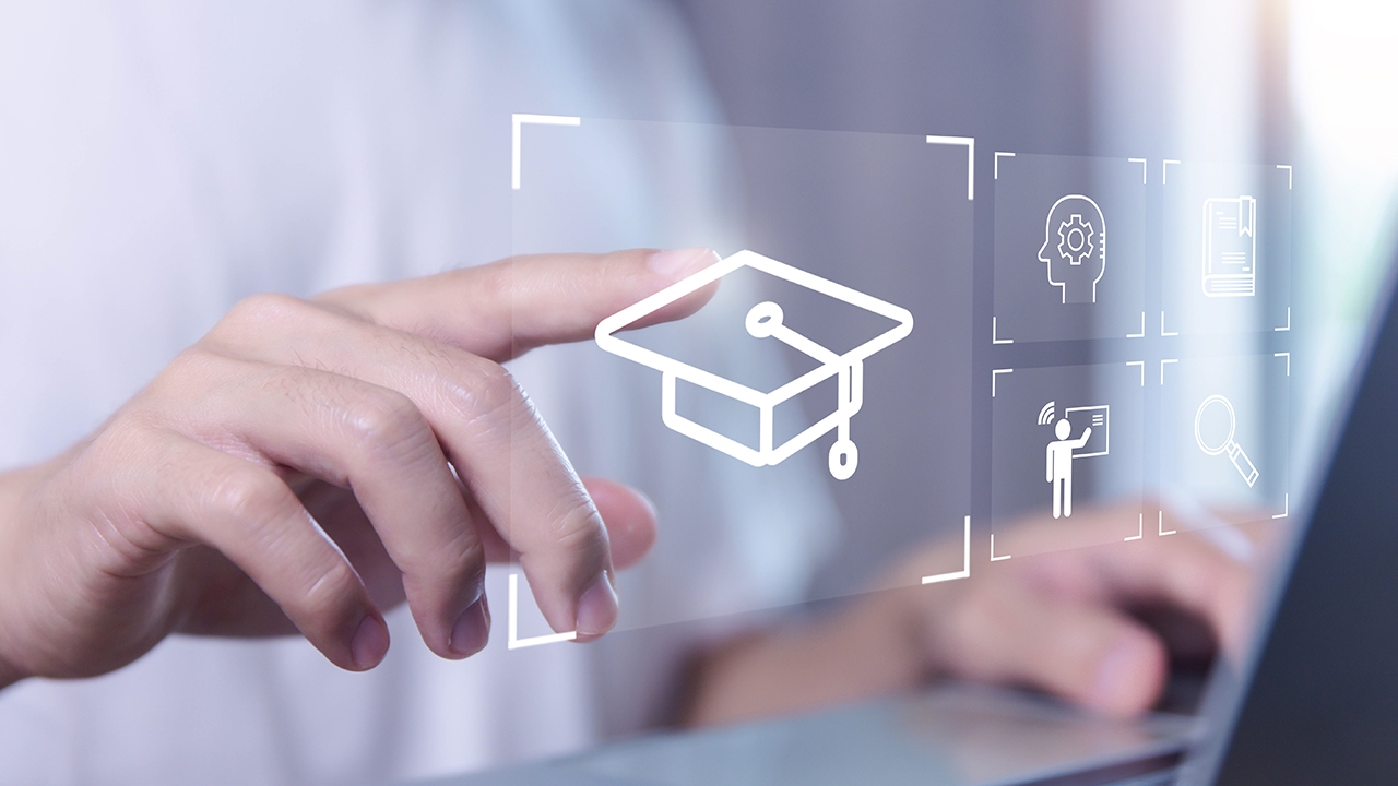 ห่วงเด็กทุน ODOS จบแล้วทำงานไกลบ้าน ขัดวัตถุประสงค์ เสนอเพิ่มทางเลือกสายสังคม-วิทย์ประยุกต์