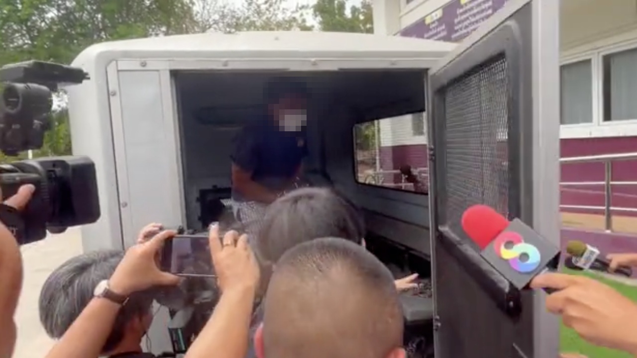 คุมพ่อเลี้ยง ละเมิดลูก 10 ขวบฝากขัง ตะโกนบอกเมีย "รีบตามมานะ ผมไม่มีใคร"