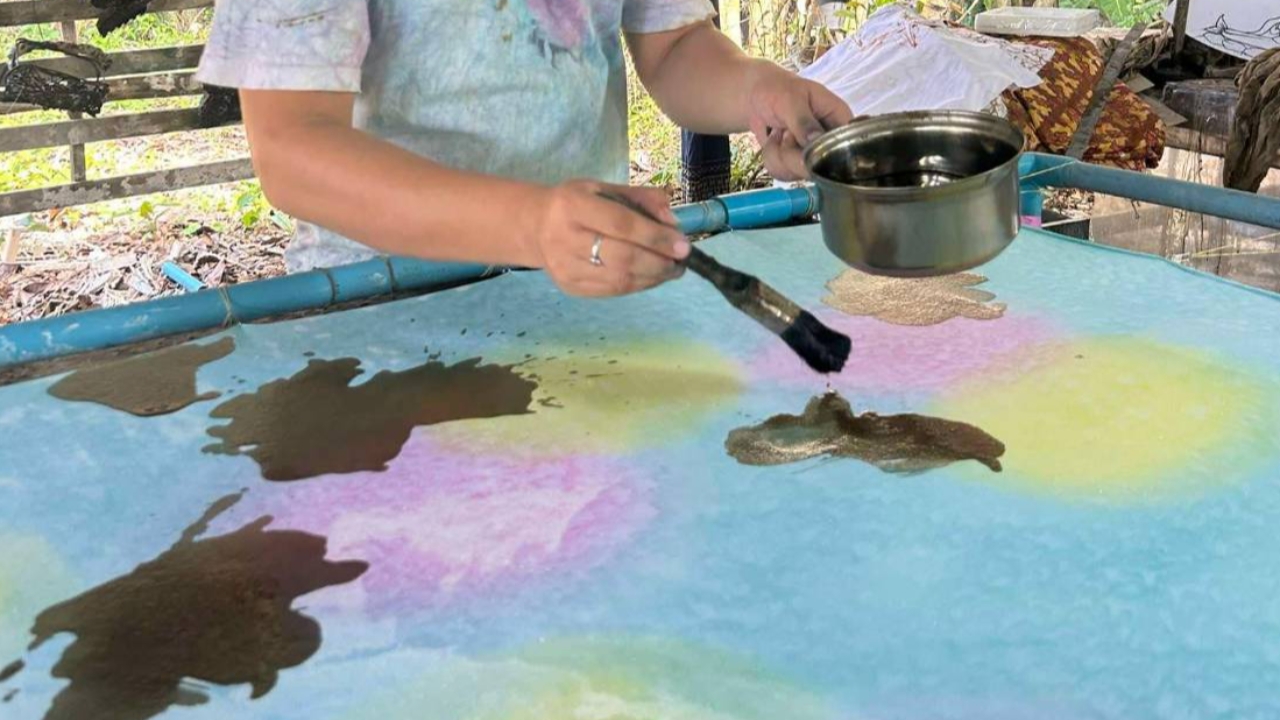 สงขลาจ่อมอบเสื้อบาติก ลายสมิหลา” ให้คณะรัฐมนตรีใส่ประชุม ครม.สัญจร 18 ก.พ.นี้