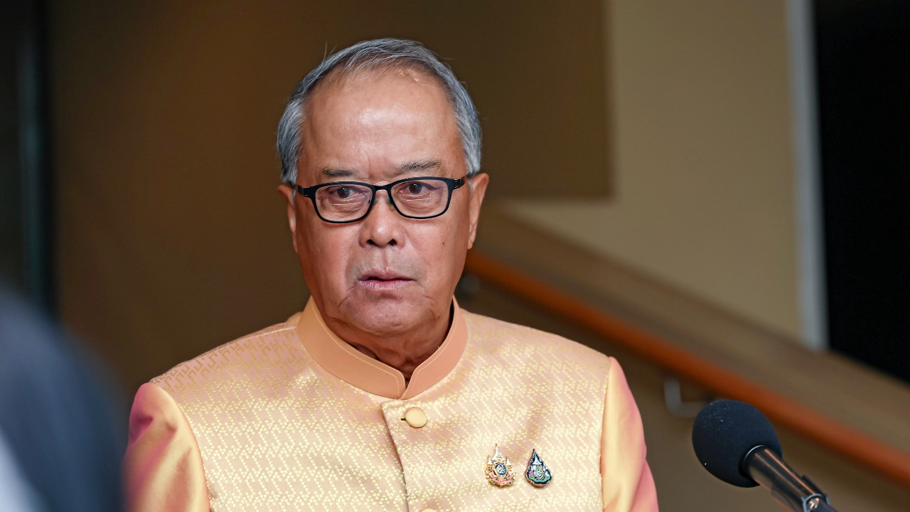 “ชูศักดิ์” ชี้ เสนอญัตติให้ศาลพิจารณาอำนาจของรัฐสภา ป้องกันร่างแก้ รธน. ถูกตีตก