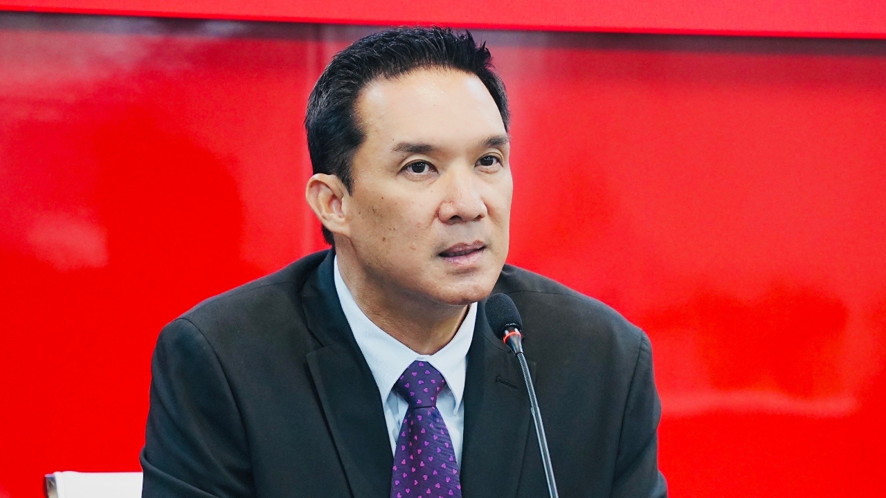 “ดนุพร” ซัด “เท้ง ณัฐพงษ์” ทัศนคติเป็นพิษ จี้นายกฯ ยุบสภาฯ