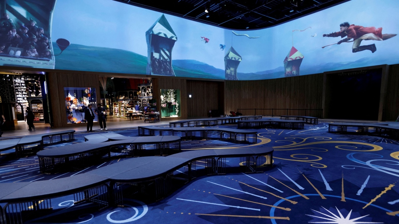 ชาวจีนเฮ วอร์เนอร์ บราเธอร์ส เตรียมเปิดทัวร์สตูดิโอแฮร์รี่ พอตเตอร์ในเซี่ยงไฮ้เป็นแห่งแรกของประเทศ