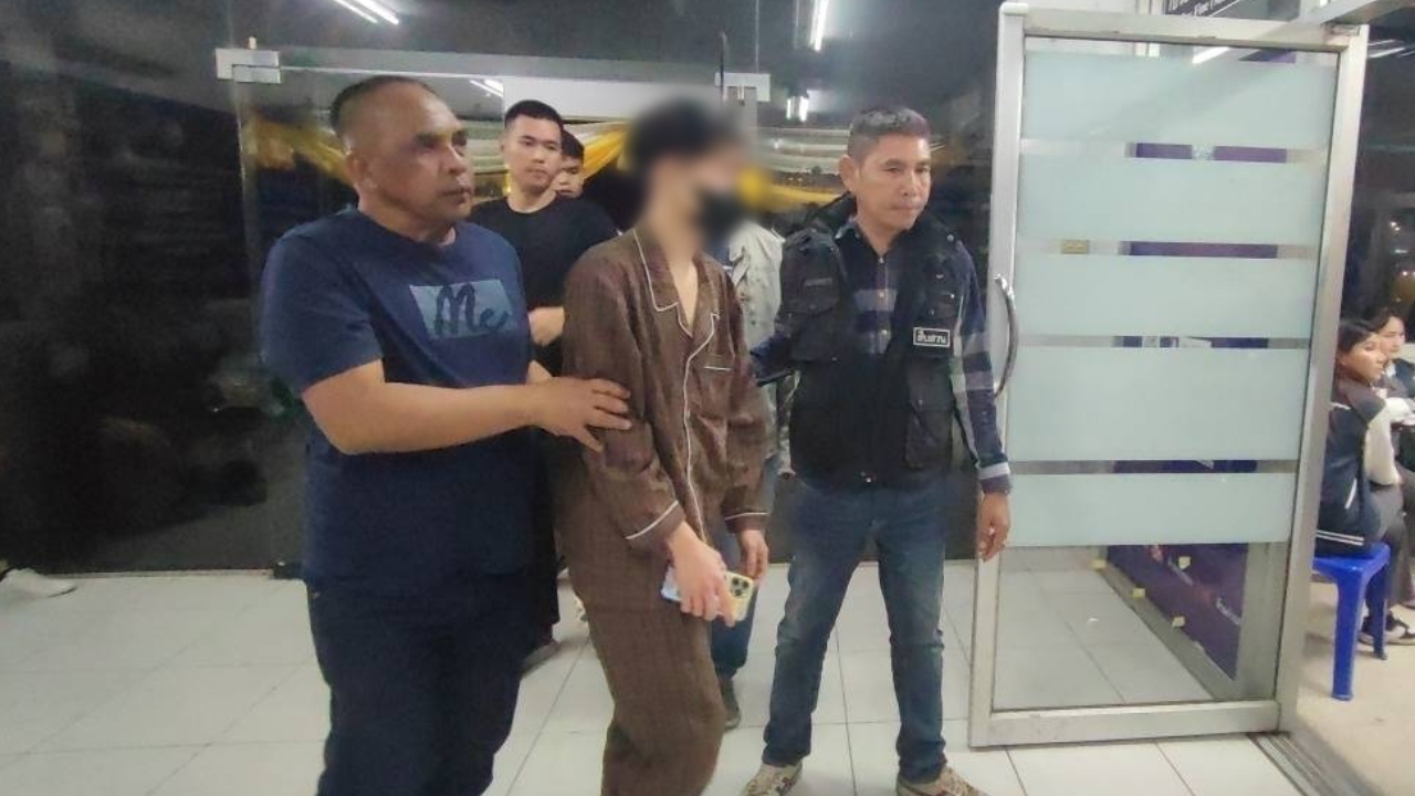 ตำรวจจับกุม "โปเต้" เพื่อนพรีม แก๊งสาดน้ำซุป ตรวจยึดบุหรี่ไฟฟ้ากว่า 292 ชิ้น