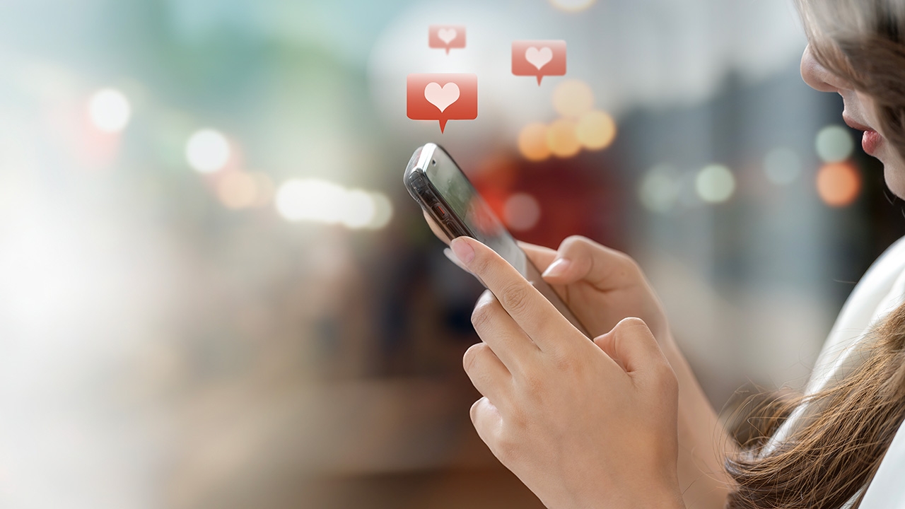 เตือนถูกหลอกให้รัก รับวาเลนไทน์