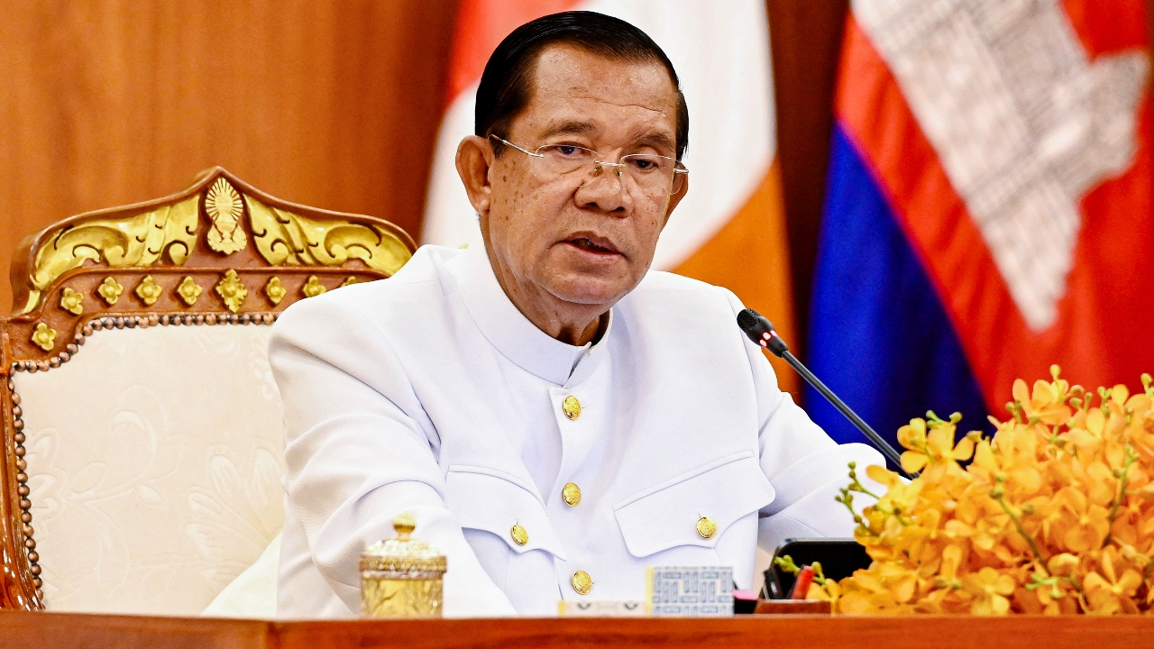 ฮุน เซน ปูดแผนคนร้ายเตรียมใช้โดรนลอบสังหารเขาและครอบครัว ลั่นจะกำจัดคนที่อยู่เบื้องหลัง