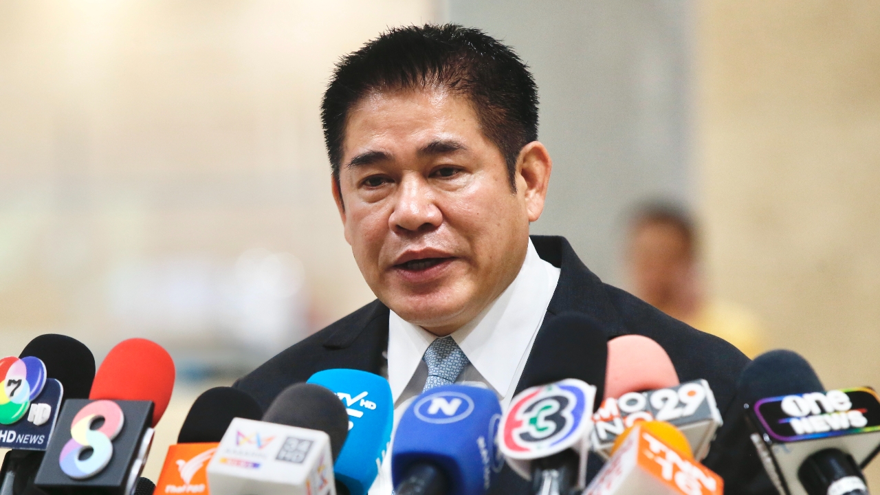 “ธรรมนัส” ชี้พรรคร่วมต้องทิศทางเดียวกัน ย้ำจุดยืน กธ. ไม่ขวางแก้ รธน.