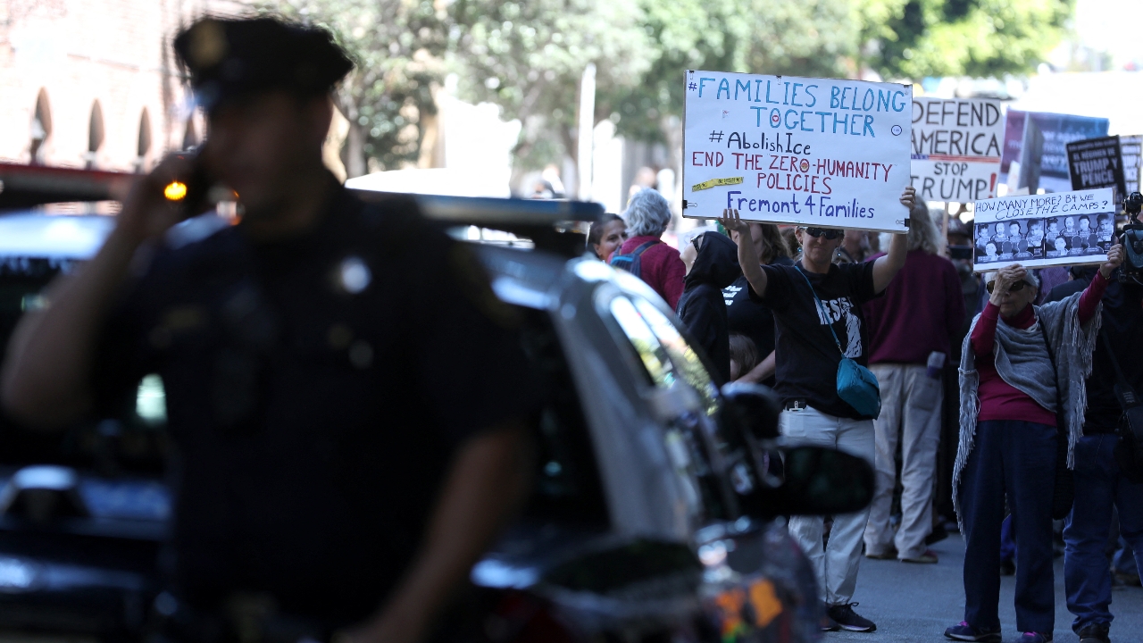 ซานฟรานซิสโกยื่นฟ้องรัฐบาลทรัมป์ กรณีบังคับใช้กฎหมายคนเข้าเมือง